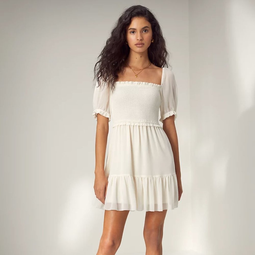 [New With Tags] ARITZIA  Wilfred Laken Shortsleeve Mini Dress